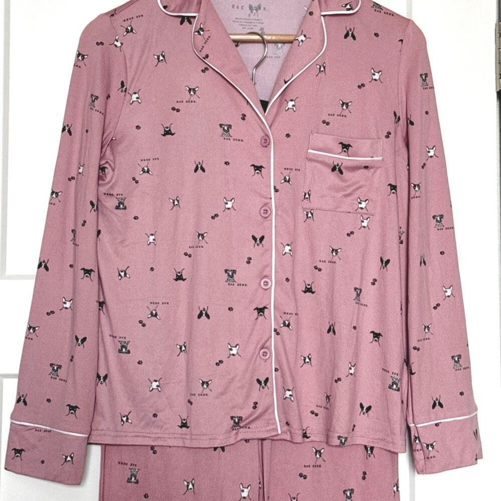 Rae Dunn PJ’s with Pocket Lila’s Dogs and Paws Size Small New With Tags - Picture 5 of 12
